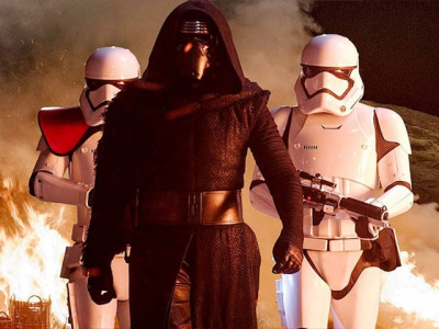 new star wars smashes box office record
