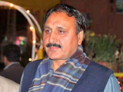 on court premises pml n district councillor javed jadoon gunned down