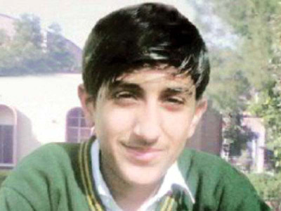 neverforget ali s death left his father without a friend his right hand man