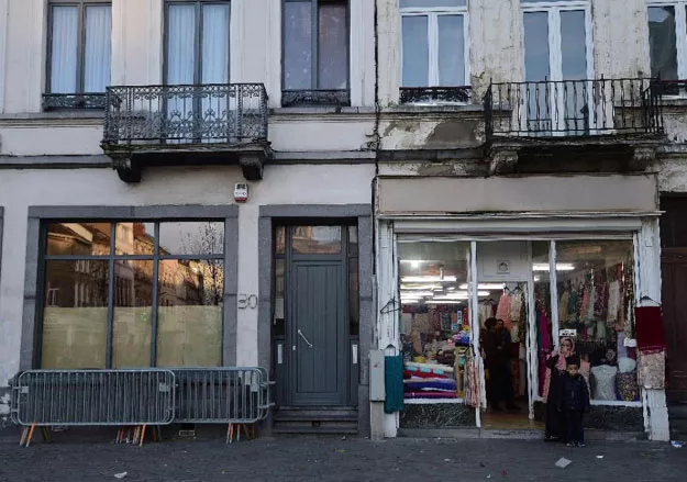 the abdeslam family apartment c in brussels 039 molenbeek district brothers brahim a suicide bomber and salah still being hunted by police have been linked to the november 13 2015 attacks in paris photo afp the abdeslam family apartment c in brussels 039 molenbeek district brothers brahim a suicide bomber and salah still being hunted by police have been linked to the november 13 2015 attacks in paris photo afp