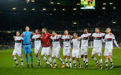 bayern beat hannover96 to go eight points clear of dortmund