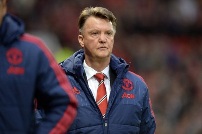van gaal acknowledges man utd pressure van gaal acknowledges man utd pressure