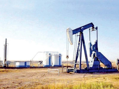 ministry wants engro to continue getting gas from mari