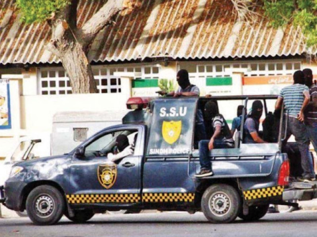 on may 23 masked personnel of the sindh police s special security unit laid siege to the sindh high court premises and beat up the guards of dr zulfiqar mirza as well as media personnel photo file on may 23 masked personnel of the sindh police s special security unit laid siege to the sindh high court premises and beat up the guards of dr zulfiqar mirza as well as media personnel photo file