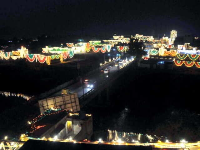 no heavy traffic will be allowed to enter the city during any of the processions photo agha mehroz express no heavy traffic will be allowed to enter the city during any of the processions photo agha mehroz express
