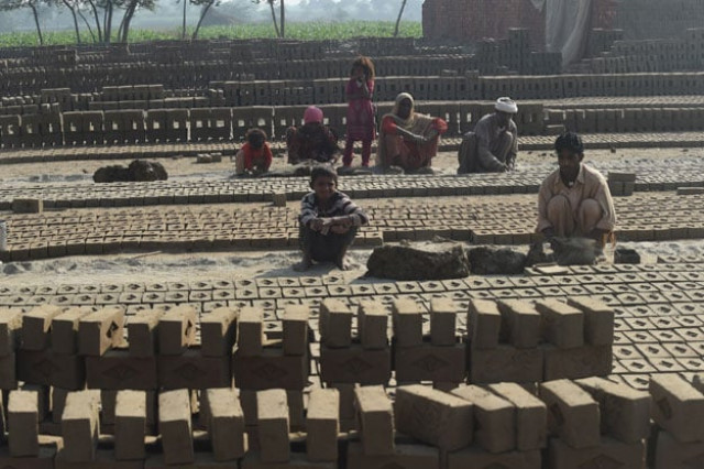 in this photograph taken on november 19 2015 pakistani labourers work at a brick factory where a christian couple were lynched and burnt alive in the town of kot radha kishan photo afp in this photograph taken on november 19 2015 pakistani labourers work at a brick factory where a christian couple were lynched and burnt alive in the town of kot radha kishan photo afp