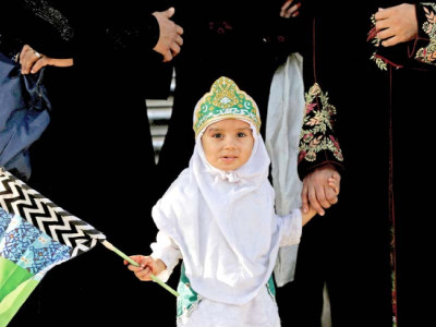 thousands march in processions to celebrate eid miladun nabi thousands march in processions to celebrate eid miladun nabi