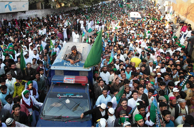 hundreds of processions mehfil e milads held amid tight security photo online