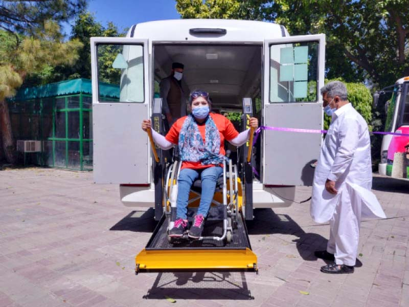 K-P introduces buses for special persons - Vimarsana News