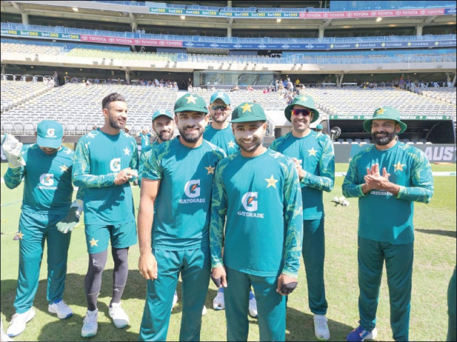 khurram shehzad aamir jamal and other fast bowlers will be tested on home wickets in bd series photo reuters khurram shehzad aamir jamal and other fast bowlers will be tested on home wickets in bd series photo reuters