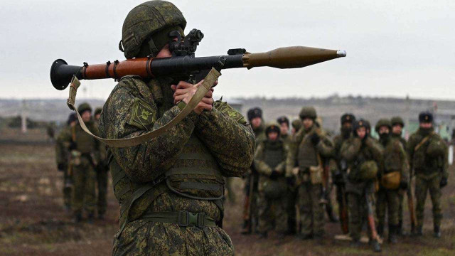 russia hits ukraine with missiles drones as dear friend xi departs