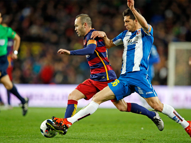 barcelona beat espanyol 3 1 in derby