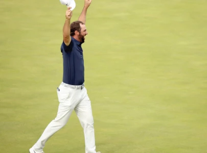 scheffler cruises to british open title scheffler cruises to british open title