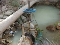 water supply suspended in parts of lyari after pipeline leak