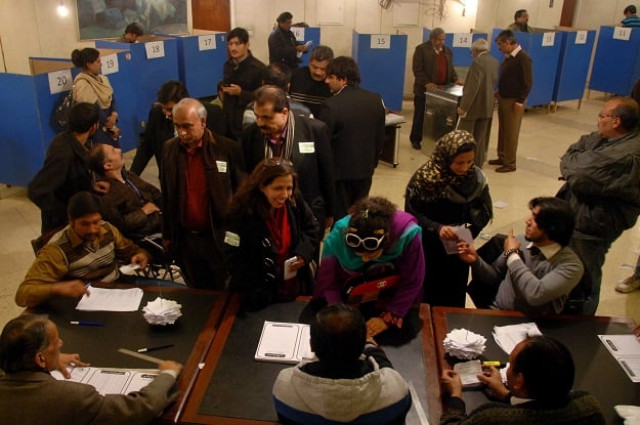 members seen voting during the election photo express members seen voting during the election photo express