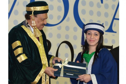 convocation medical graduates asked to serve humanity