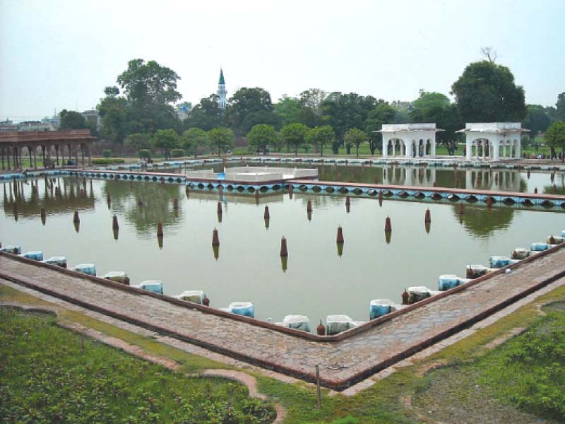 a view of the historical shalamar gardens photo file