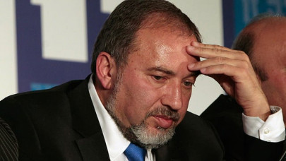 israel apologises after diplomat uses singapore flag as table cloth israel apologises after diplomat uses singapore flag as table cloth