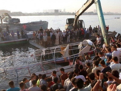14 drown in egypt nile boat accident