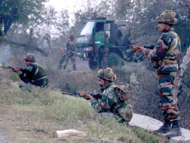 indian army troops stand alert near the pathankot air base during the attack by militants photo afp indian army troops stand alert near the pathankot air base during the attack by militants photo afp