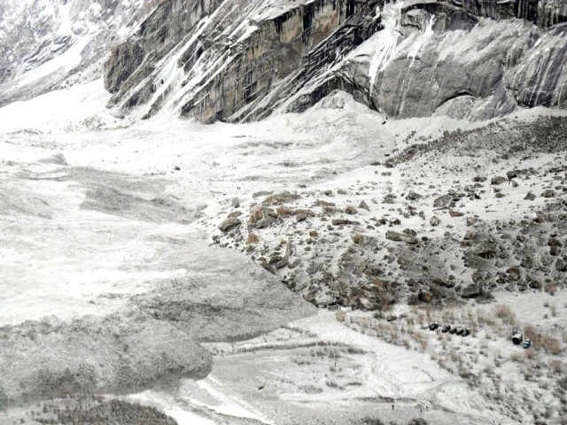 file photo shows an aerial view of an avalanche photo afp file photo shows an aerial view of an avalanche photo afp