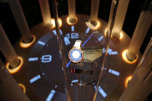 swarovski zirconia huawei watches are displayed at a press conference on ces press day january 5 2016 in las vegas nevada ahead of the ces 2016 consumer electronics show photo afp