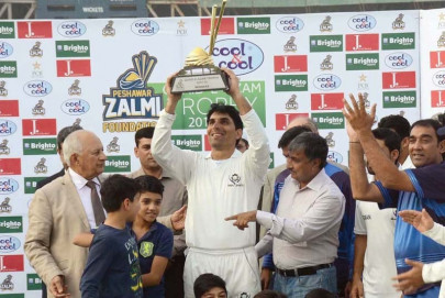 pink ball massive challenge under lights says misbah pink ball massive challenge under lights says misbah