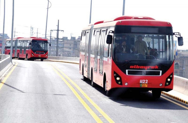 pma has asked cda to sign an eight year operational contract on centre s behalf pma has asked cda to sign an eight year operational contract on centre s behalf