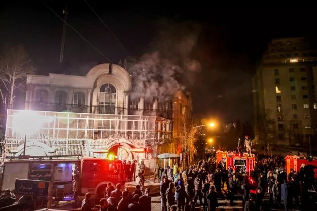 iranian protesters set fire to the saudi embassy in tehran during a demonstration against the execution of prominent shia muslim cleric nimr al nimr by saudi authorities on january 2 2016 photo afp iranian protesters set fire to the saudi embassy in tehran during a demonstration against the execution of prominent shia muslim cleric nimr al nimr by saudi authorities on january 2 2016 photo afp