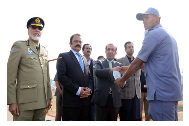 tevta chairperson irfan qaiser sheikh is giving shield to the pass out of three months ltv driving course at nhmp photo inp tevta chairperson irfan qaiser sheikh is giving shield to the pass out of three months ltv driving course at nhmp photo inp