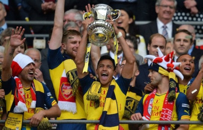 holders arsenal start road to fa cup history