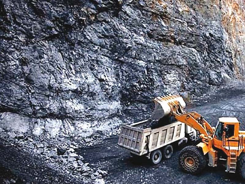 thar coal sindh to celebrate project s financial close