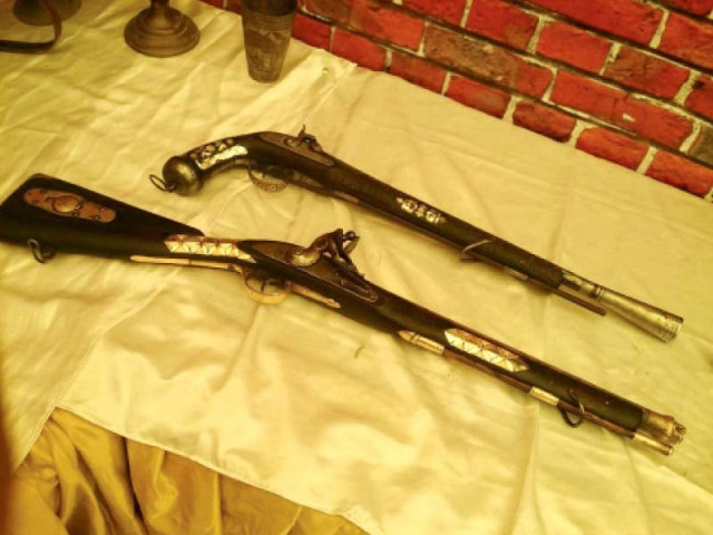 said rahman afridi collects guns used during independence war photos express said rahman afridi collects guns used during independence war photos express
