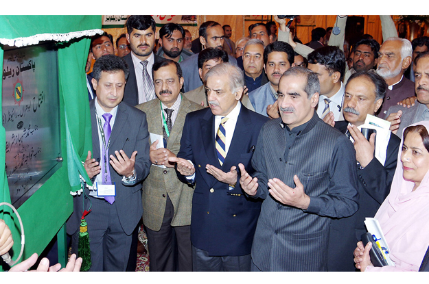 cm punjab naugurating lodhran raiwind double railway track photo nni