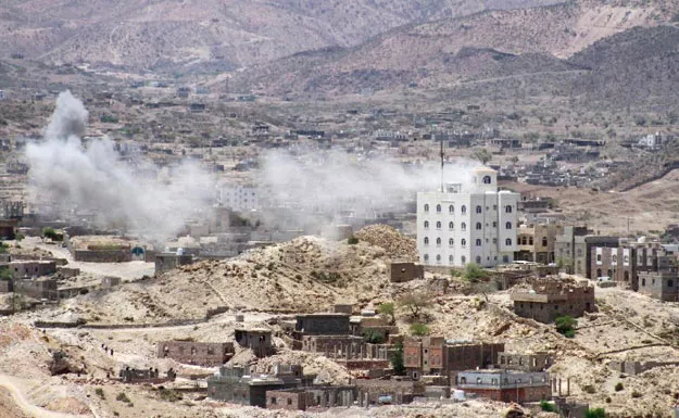 smoke billows as supporters of exiled yemeni president abedrabbo mansour hadi clash with shia huthi rebels on the outskirts of the taez province on may 3 2015 photo afp smoke billows as supporters of exiled yemeni president abedrabbo mansour hadi clash with shia huthi rebels on the outskirts of the taez province on may 3 2015 photo afp