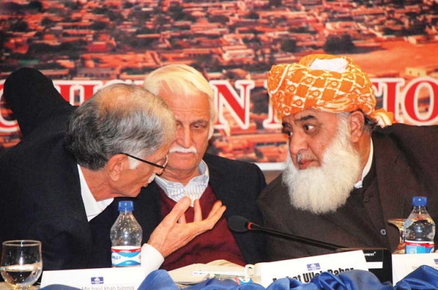 cm khattak talks with maulana fazlur rehman at the apc photo online cm khattak talks with maulana fazlur rehman at the apc photo online