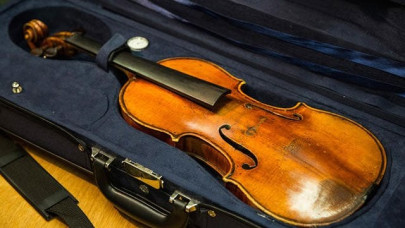 violinist leaves 2 6 million stradivarius on german train violinist leaves 2 6 million stradivarius on german train