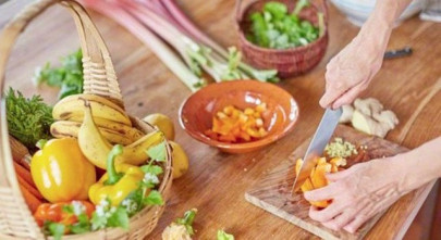 eating veggies doesn t equal avoiding junk food