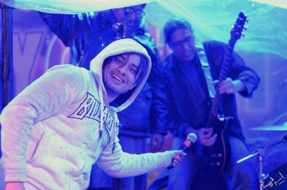 come rain or shine ali zafar proves he s a true rockstar come rain or shine ali zafar proves he s a true rockstar