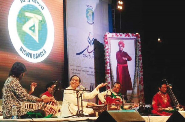 ali said it feels as if he has returned to kolkata after 50 years photo publicity ali said it feels as if he has returned to kolkata after 50 years photo publicity