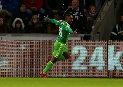 defoe treble fires sunderland s survival bid defoe treble fires sunderland s survival bid