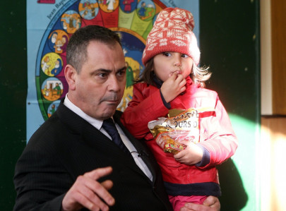 british ex soldier avoids jail for trying to smuggle afghan girl british ex soldier avoids jail for trying to smuggle afghan girl