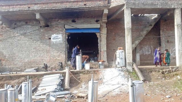the site where three in one stoves are put together in hazara a village in swat photo express the site where three in one stoves are put together in hazara a village in swat photo express