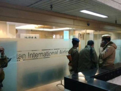hindu sena chief arrested over pia office attack in delhi