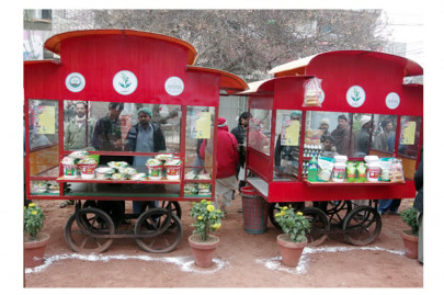 beautifying lahore 30 model push carts given away