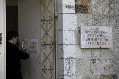 hebrew graffiti at jerusalem monastery threatens christians hebrew graffiti at jerusalem monastery threatens christians