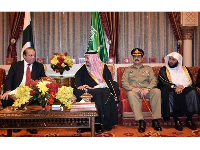 prime minister nawaz sharif and army chief general raheel sharif in a meeting with saudi king salman bin abdulaziz in riyadh on january 18 2016 photo pm office prime minister nawaz sharif and army chief general raheel sharif in a meeting with saudi king salman bin abdulaziz in riyadh on january 18 2016 photo pm office