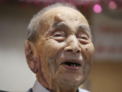 world s oldest man dies at 112 in japan