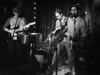 mausiki the band set to perform in karachi