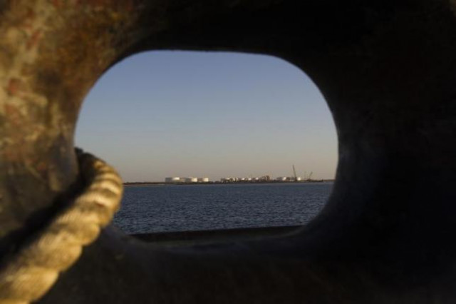 a general view of an oil dock is seen from a ship at the port of kalantari in the city of chabahar 300km 186 miles east of the strait of hormuz january 17 2012 photo reuters a general view of an oil dock is seen from a ship at the port of kalantari in the city of chabahar 300km 186 miles east of the strait of hormuz january 17 2012 photo reuters